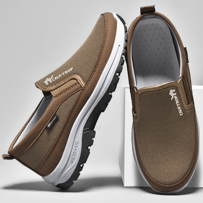 UnisexBreathable Sneakers – Comfortable Slip-On Casual Shoes for Spring and Autumn; Stylish, Lightweight Walking Shoes.