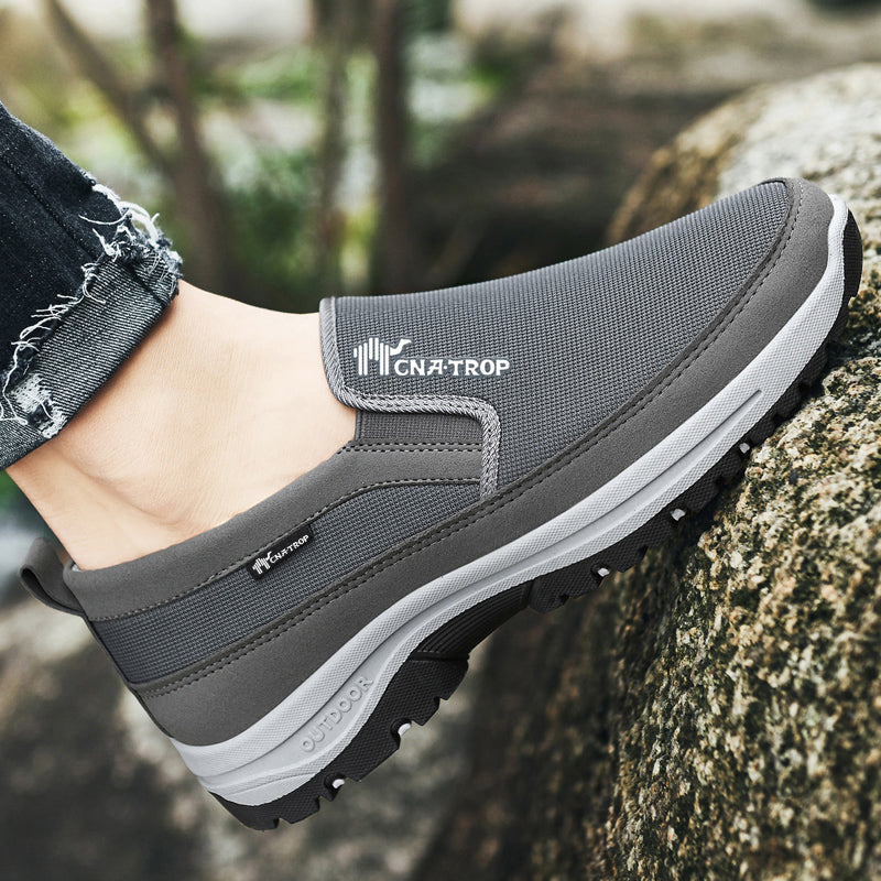 UnisexBreathable Sneakers – Comfortable Slip-On Casual Shoes for Spring and Autumn; Stylish, Lightweight Walking Shoes.