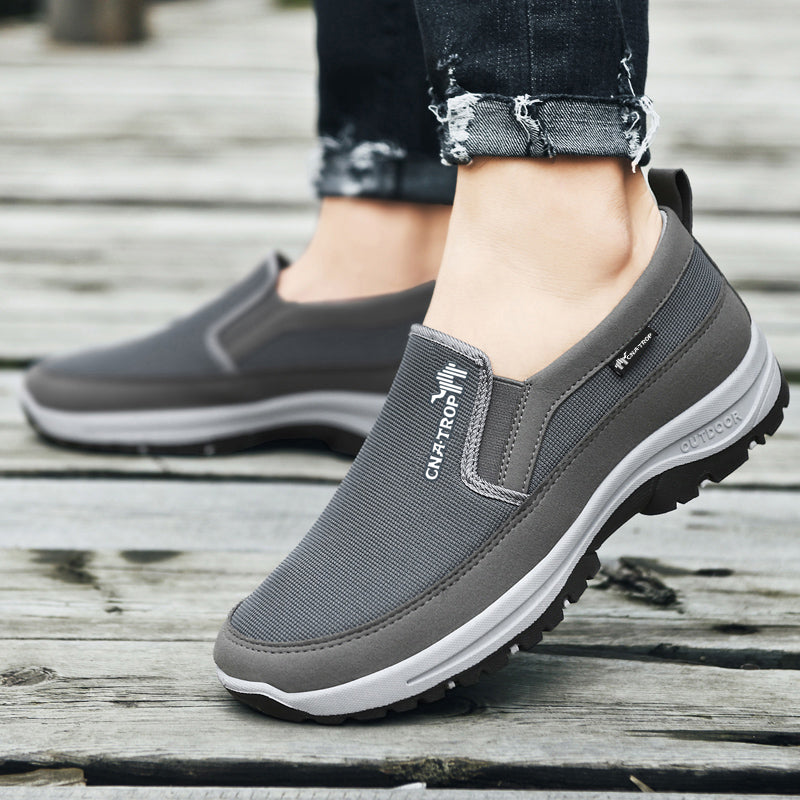 UnisexBreathable Sneakers – Comfortable Slip-On Casual Shoes for Spring and Autumn; Stylish, Lightweight Walking Shoes.